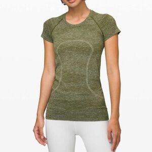 Lululemon Women’s Swiftly Speed Short Sleeve Shirt